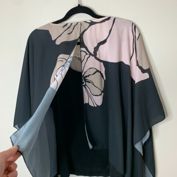 STUDIO Women's Top Blouse Y2k 2000s Floral print split back Black Size L/XL - Picture 8 of 9